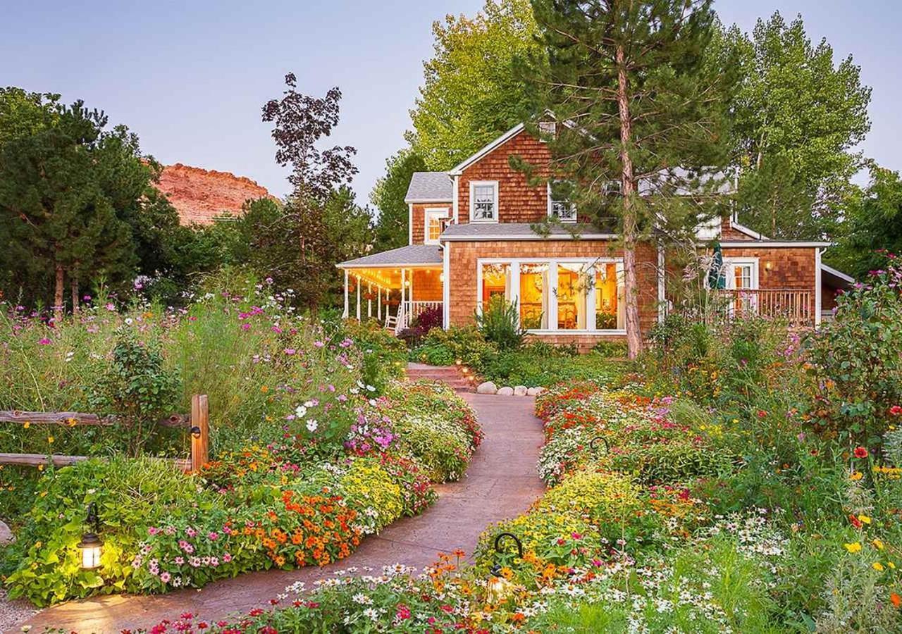 Sunflower Hill Inn Моаб Экстерьер фото
